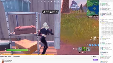 Fortnite Pro Benjyfishy S Mother Stream Sniped Toxic Chat Sends Vulgar