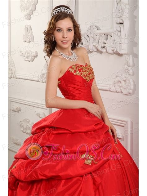 Wonderful Red Quinceanera Dress Sweetheart Taffeta Appliques Ball Gown