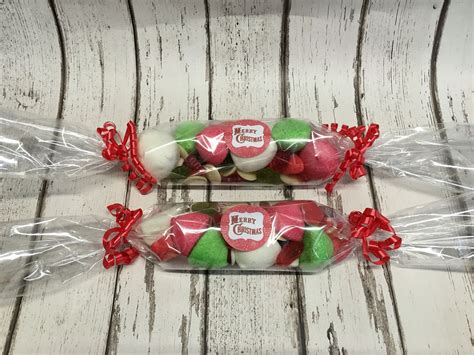 Christmas Crackers Christmas Themed Sweets Candy In Clear Cellophane