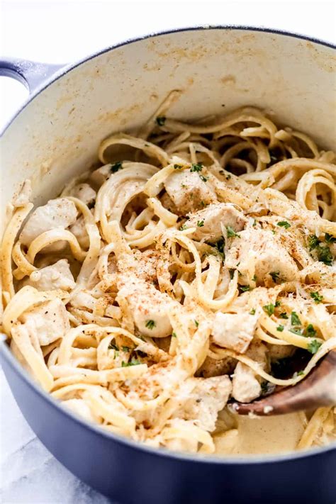 One Pot Cajun Chicken Alfredo Pasta The Recipe Critic