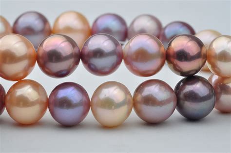 Mm Natural Large Edison Pearl Strand With Natural Rainbow