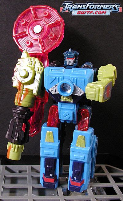 Energon Signal Flare Toy Review Ben S World Of Transformers