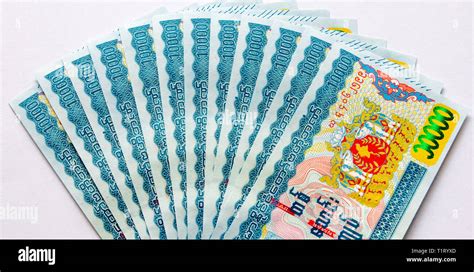 Myanmar 10000 Kyat Bank Notes Stock Photo Alamy