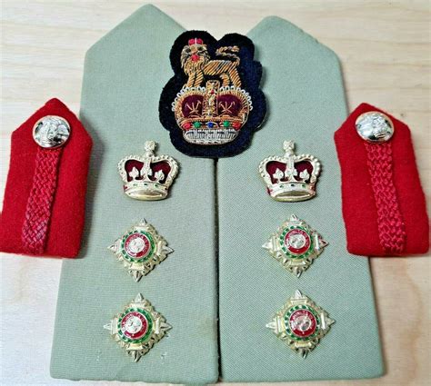 1980’S ERA WAR AUSTRALIAN ARMY UNIFORM COLONEL RANK BOARDS BADGES ...