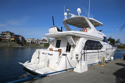 1999 Bayliner 5788 Pilothouse Motoryacht Pilothouse For Sale Yachtworld