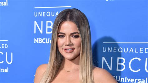 Khloé Kardashian Uses Tea Tree Oil as an Acne Spot Treatment | Allure