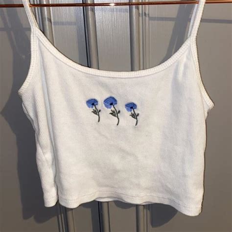 Hollister Co Women S White Crop Top Depop