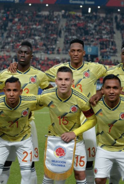 Un Futbolista De La Selecci N Colombia Desembarca En La Liga De Espa A