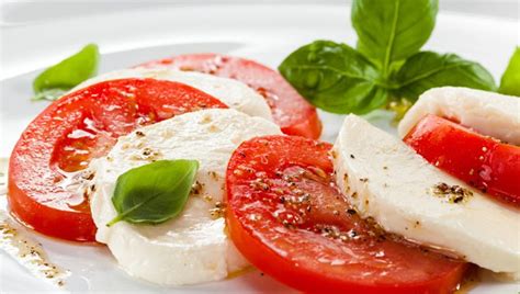 Quel Vin Servir Avec La Tomate Mozzarella Basilic Marie Claire