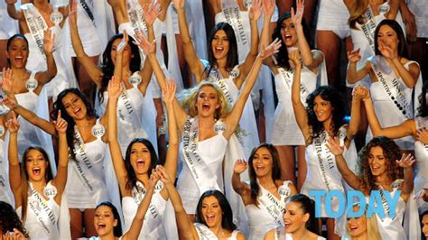 Miss Italia Torna A Sfilare In Bikini