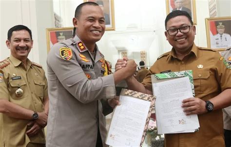 Tandatangani Naskah Nphd Dengan Kapolres Pj Walikota Palopo Bukti