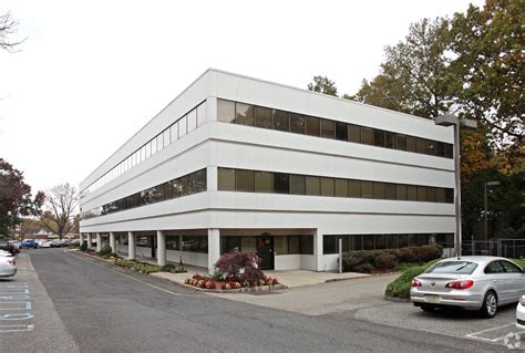 140 Route 17 N, Paramus, NJ, 07652 - Property For Lease on LoopNet.com