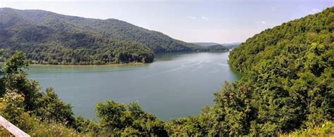 Clearest Lake In Virginia Lake Moomaw In Covington