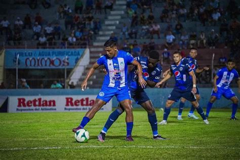 Auzmendi Lidera El Triunfo Del Fc Motagua Sobre El Cd Victoria En La