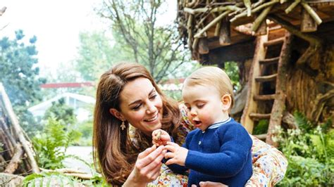 Duke and Duchess of Cambridge dote on their children in new photos | UK ...