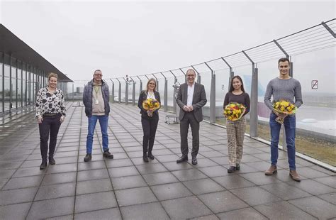 Dortmund Airport Gratuliert Zur Bestandenen Ausbildung