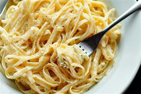 Cómo hacer fetuccini alfredo Recetas de Pasta