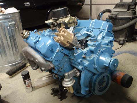 Chrysler 400 Engine