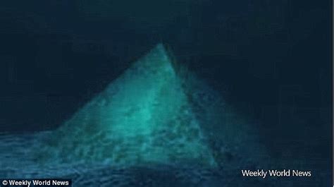 Pyramids Spotted At The Bottom Of The Atlantic Ocean Daily Mail Online