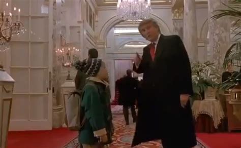 Cortan Escena De Donald Trump En Mi Pobre Angelito