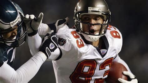 Former Bucs WR Joe Jurevicius robbed at gunpoint at his Ohio home