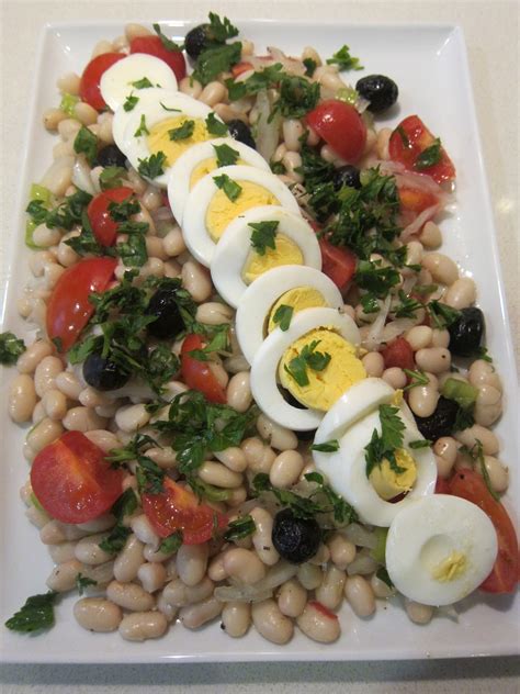 Piyaz: a Traditional Bean Salad