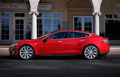 Tesla Model S Review 2021 Parkers