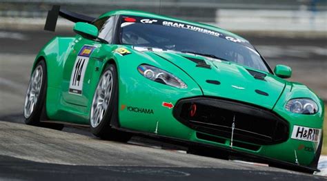 Aston Martin V12 Zagato 2011 Makes Its Racing Debut CAR Magazine