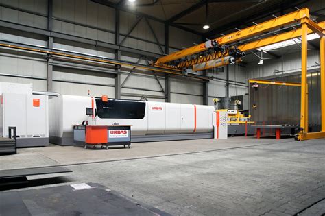 Bystar Fiber Von Bystronic High Speed Schneiden Im Xxl Format