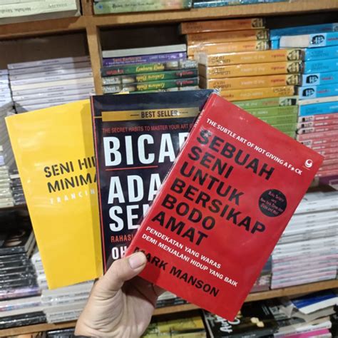 Jual Paket Buku Seni Hidup Minimalis Sebuah Seni Untuk Bersikap