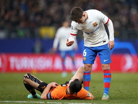 Soccer Sikan Scores To Give Shakhtar Shock Win Against Barcelona