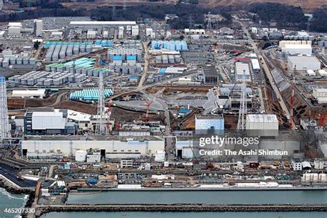 Fukushima Daiichi Nuclear Accident Photos and Premium High Res Pictures ...