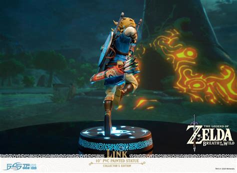 The Legend Of Zelda Breath Of The Wild Link Statue Collector S Edition