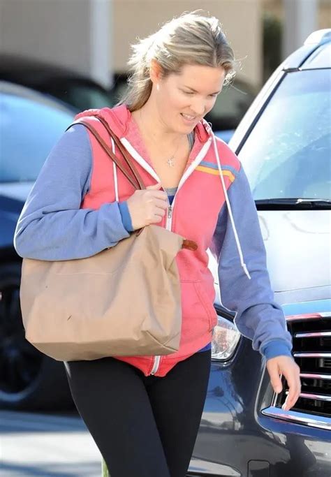 Bridgette Wilson Sexy And Hot Bikini Pictures Livinlavidalowcarb