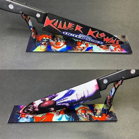 Killer Clowns From Outer Space Knife With Stand Screamers Costumes