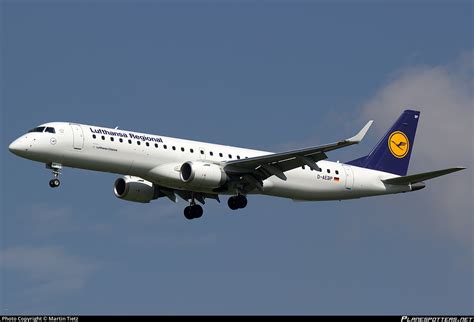 D AEBP Lufthansa Regional Embraer ERJ 195LR ERJ 190 200 LR Photo By