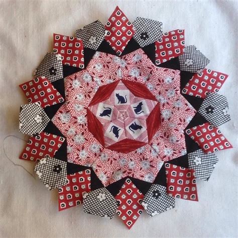 Pin By Mary Gookins On Millefiori Quilts Millefiori Quilts English Paper Piecing La