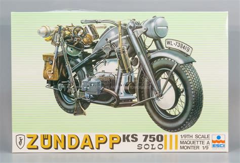 At Auction ESCI 7006 1 9 scale Zündapp KS 760 Solo Motorcycle Kit