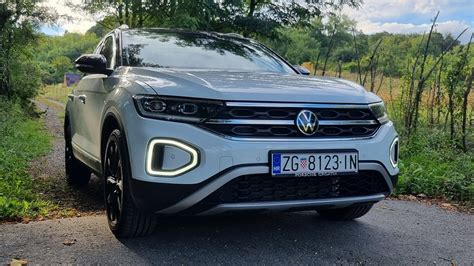 Volkswagen T Roc IQ LIGHT Night Test Prefacelift And Facelift Lights