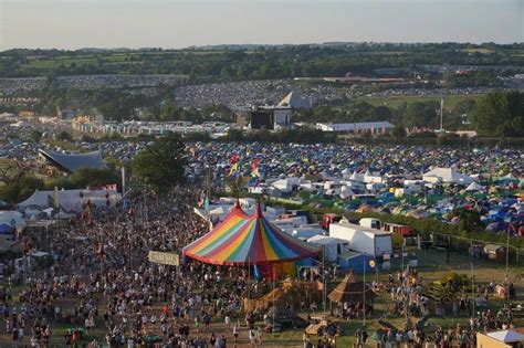 Glastonbury Fans Say Clashes Give Them A Migraine As Full Line Up