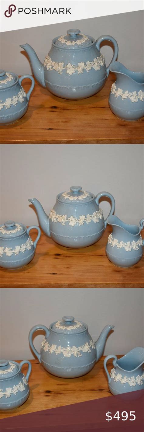 Wedgwood Etruria Barlaston Embossed Queensware Antique Teapot Sugar