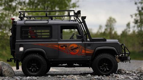 Kahn Land Rover Defender Rc Model Looks As Real As It Can Get Autoevolution