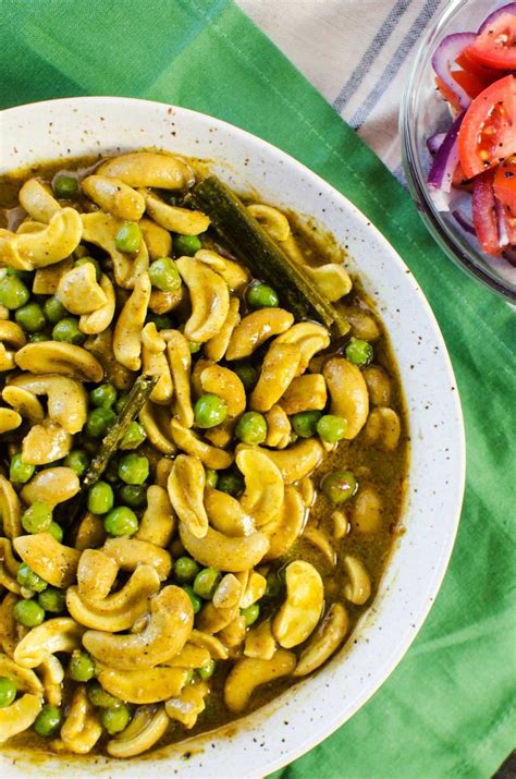 Sri Lankan Creamy Cashew Curry Vegan The Flavor Bender