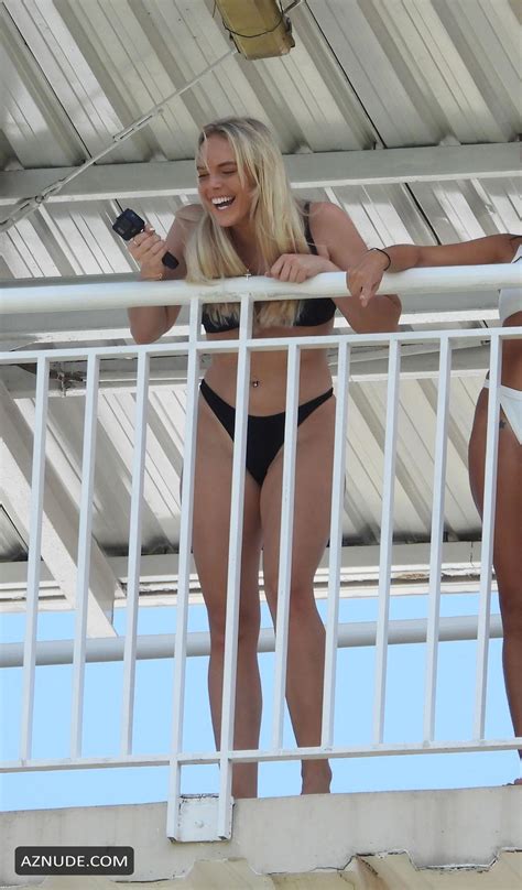 CASSANDRA WOOD Nude AZNude