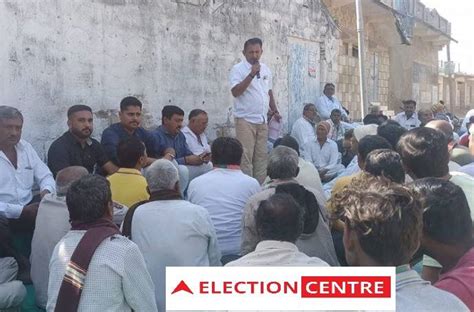 Gujarat Assembly Election 2022 In Amreli Paresh Dhanani Takes Blessing