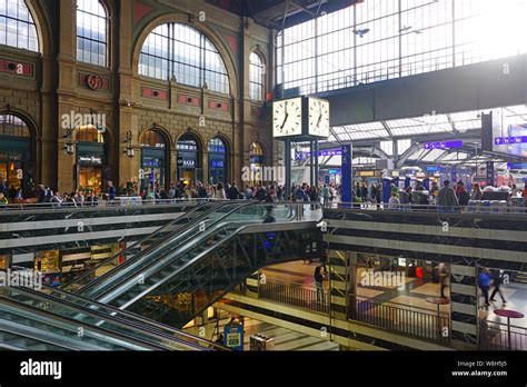 Zurich hauptbahnhof fotografías e imágenes de alta resolución Alamy