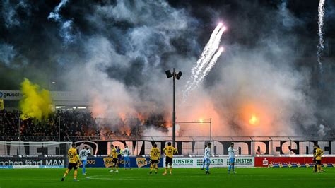 3 Liga Hohe Geldstrafe für Dynamo Dresden ZEIT ONLINE