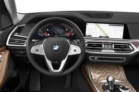 2021 BMW X7 Interior & Exterior Photos & Video - CarsDirect