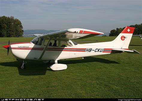 Hb Cku Reims Cessna F P Skyhawk Ii Flugschule Eichenberger Karl