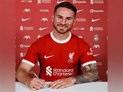 Liverpool Signs World Cup 2022 Winner Alexis Mac Allister